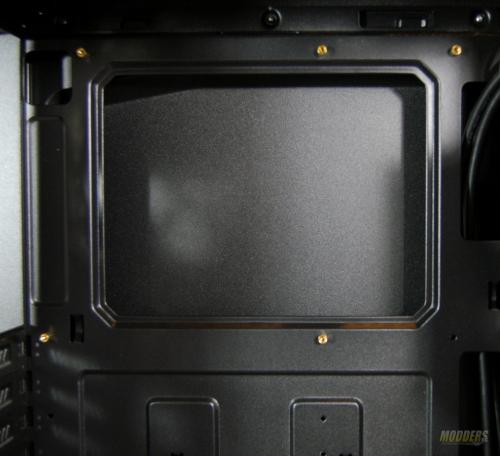 Thermaltake-Commander-G41-CPU-Cutout