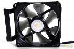 Cooler Master Hyper D92 Fan pre-installed in fan clip