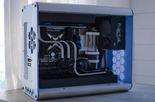 Modder Spotlight: Frida "Zoyadog" Bergendal casemod, feature, modder, modding, spotlight, sweden, zoya, zoyadog 4