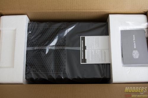 Cooler Master MasterCase 5 Canada Model Packaging