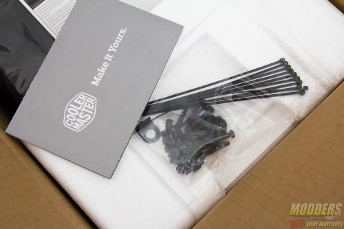 Cooler Master MasterCase 5 Canada Model Packaging