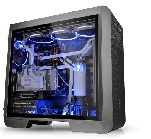 Thermaltake Updates Core V71, V51 and Suppressor F51 with Tempered Glass Chassis, tempered glass, Thermaltake 2