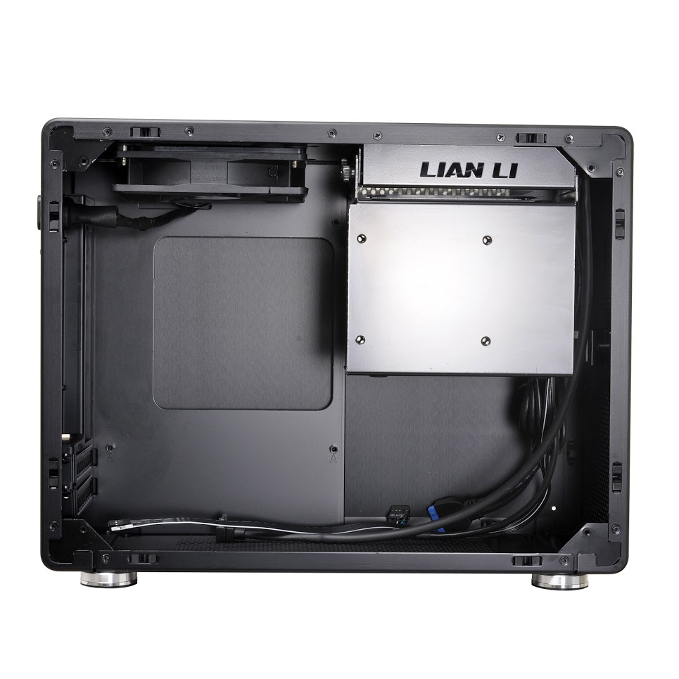 Lian li l connect 3. Ножки для корпуса ПК. Aquarius корпус ПК. Aluminum PC Case. Компьютер 320 пискей.